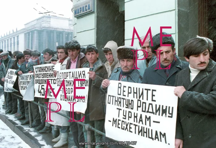 : March of Meskhetian Turks in Moscow, 1990 : March of Meskhetian Turks in Moscow, 1990