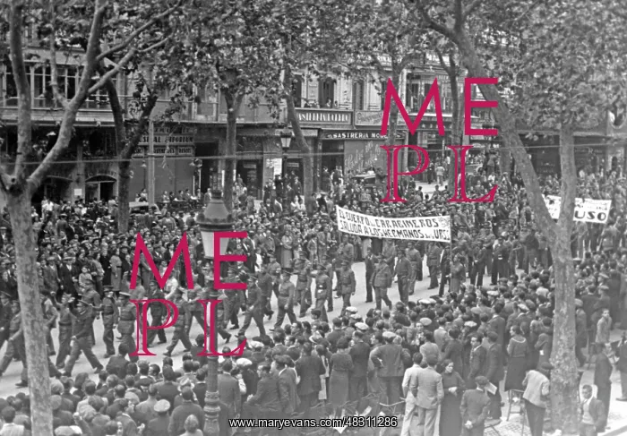 : March in remembrance of the Russian Revolution in Barcelona : March in remembrance of the Russian Revolution in Barcelona