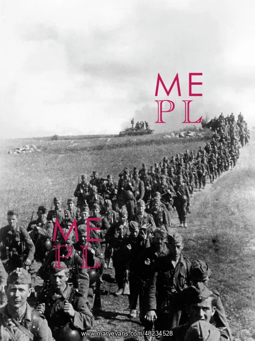 : Marching column of the Wehrmacht on the Eastern Front, 1941 : Marching column of the Wehrmacht on the Eastern Front, 1941