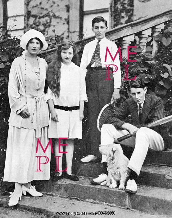 : The Marchioness of Headfort and her children : The Marchioness of Headfort and her children