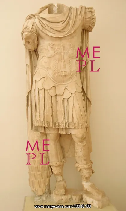 : Marcus Aurelius (121-180 d.C). Headless statue. Olympia. Gre : Marcus Aurelius (121-180 d.C). Headless statue. Olympia. Gre