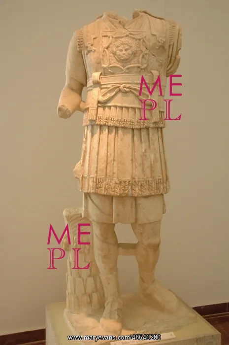 : Marcus Aurelius (121-180 d.C). Headless statue. Olympia. Gre : Marcus Aurelius (121-180 d.C). Headless statue. Olympia. Gre