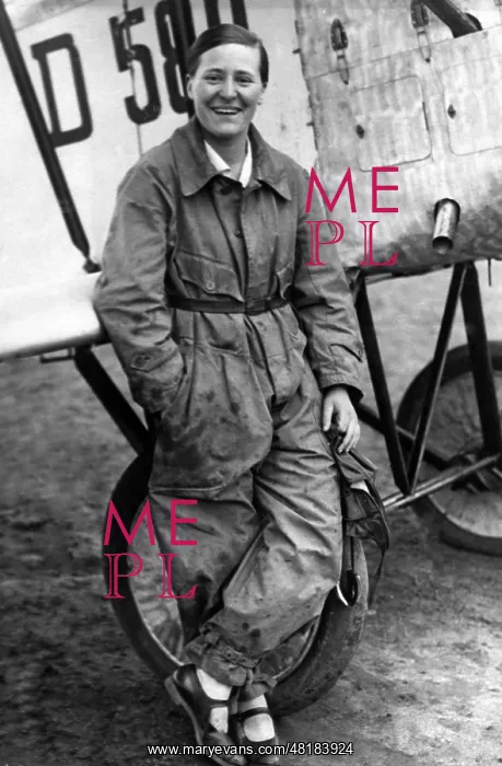 : Marga von Etzdorf, 1931 : Marga von Etzdorf, 1931