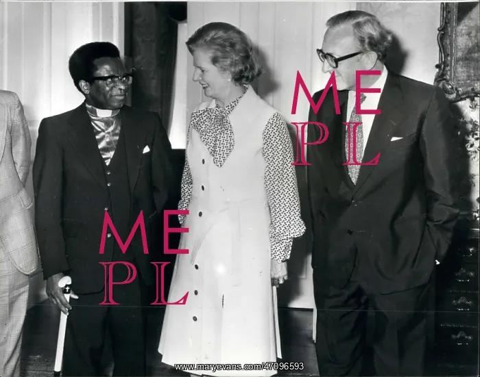 : Margaret Thatcher, Bishop Muzorewa, Lord Carrington : Margaret Thatcher, Bishop Muzorewa, Lord Carrington