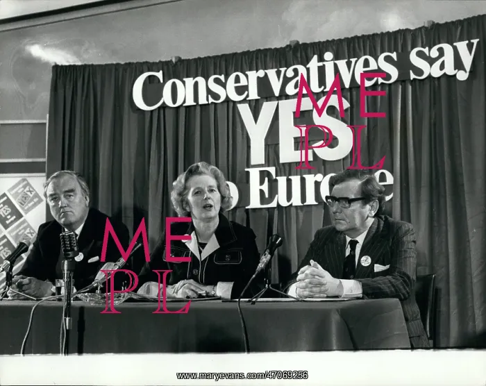 : Margaret Thatcher at referendum press conference : Margaret Thatcher at referendum press conference
