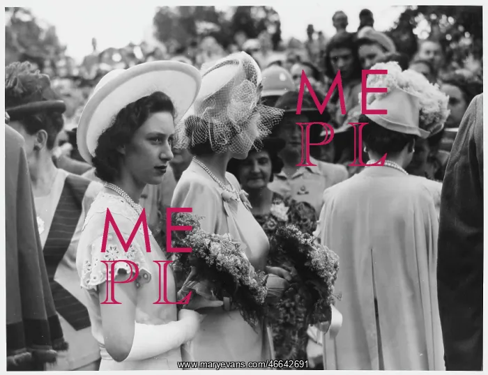 : MARGARET ON TOUR 1947 : MARGARET ON TOUR 1947