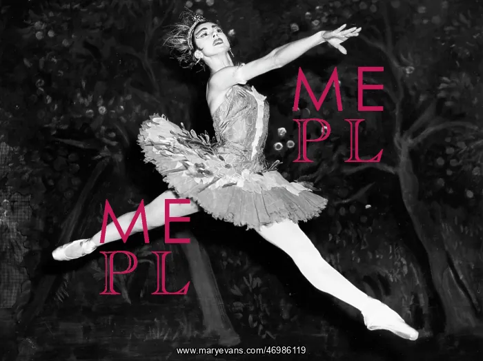  : Margot Fonteyn dancing in The Firebird ballet
