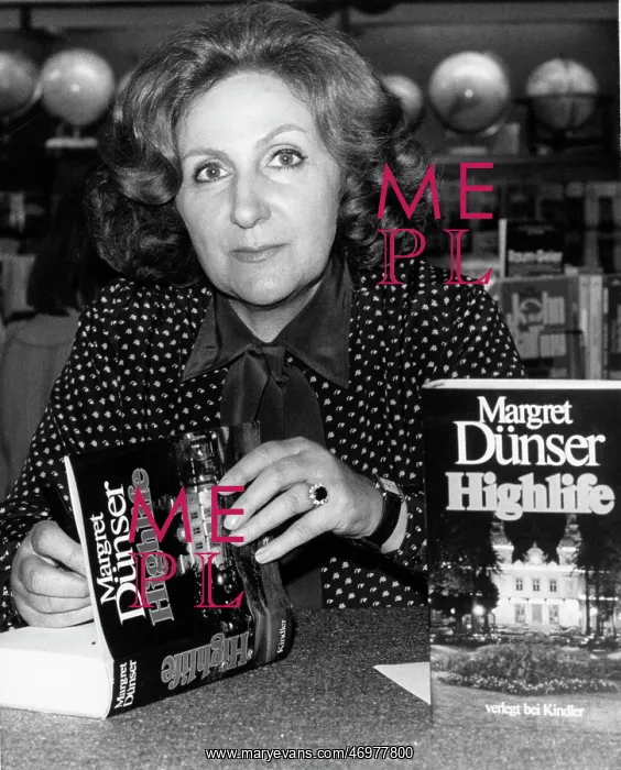  : Margret Dunser