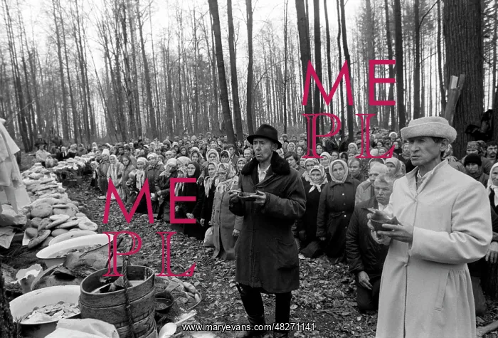: Mari prayerful meeting, 1991 : Mari prayerful meeting, 1991