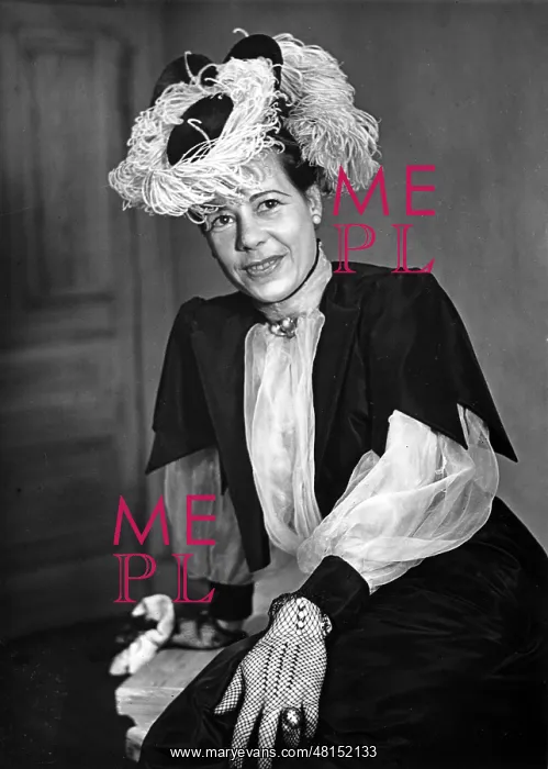 : Maria Bard : Maria Bard