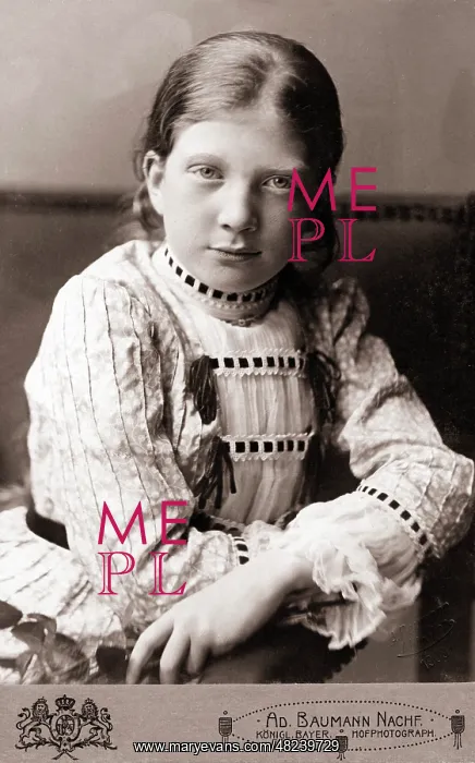 : Maria del Pilar : Maria del Pilar