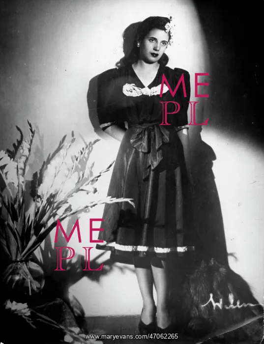 : Maria Eva Duarte de Peron, age 19 : Maria Eva Duarte de Peron, age 19