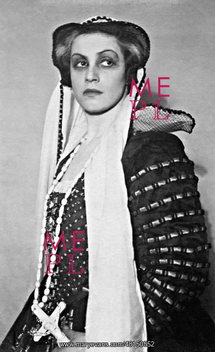 : Maria Fein in Maria Stuart, 1916 : Maria Fein in Maria Stuart, 1916