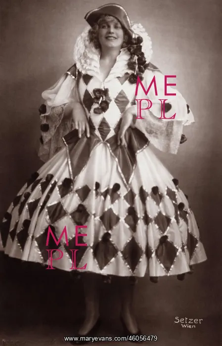 : Maria Jeritza as Nedda : Maria Jeritza as Nedda