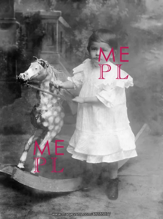 : Maria Paudler as a child, 1906 : Maria Paudler as a child, 1906