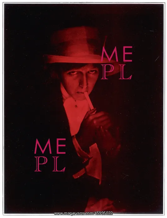 : MARIE LOHR SMOKING : MARIE LOHR SMOKING