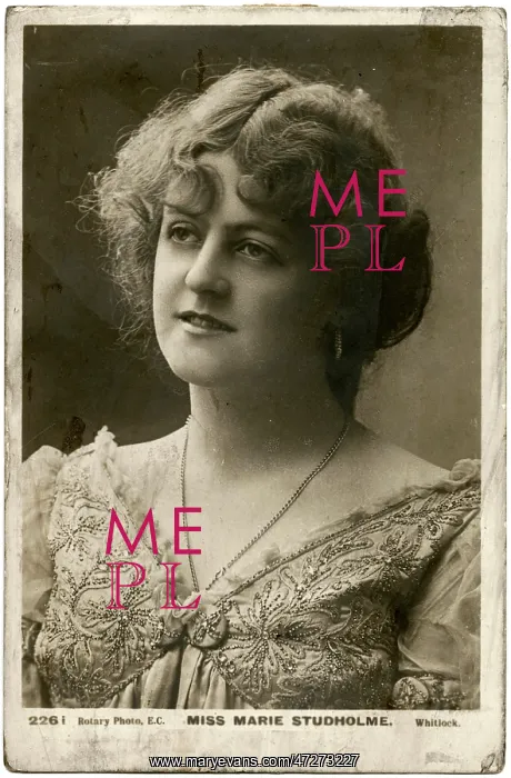  : Marie Studholme