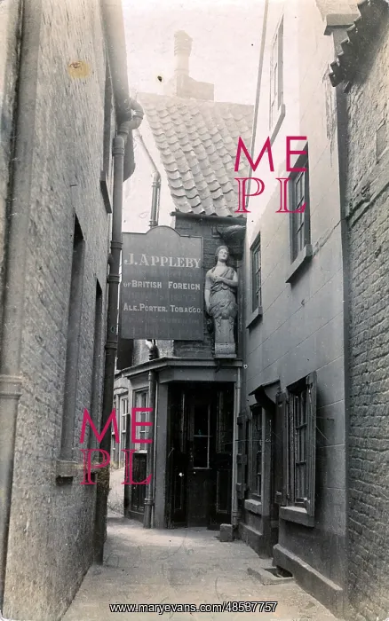 : The Three Mariners Inn, Scarborough, Yorkshire : The Three Mariners Inn, Scarborough, Yorkshire