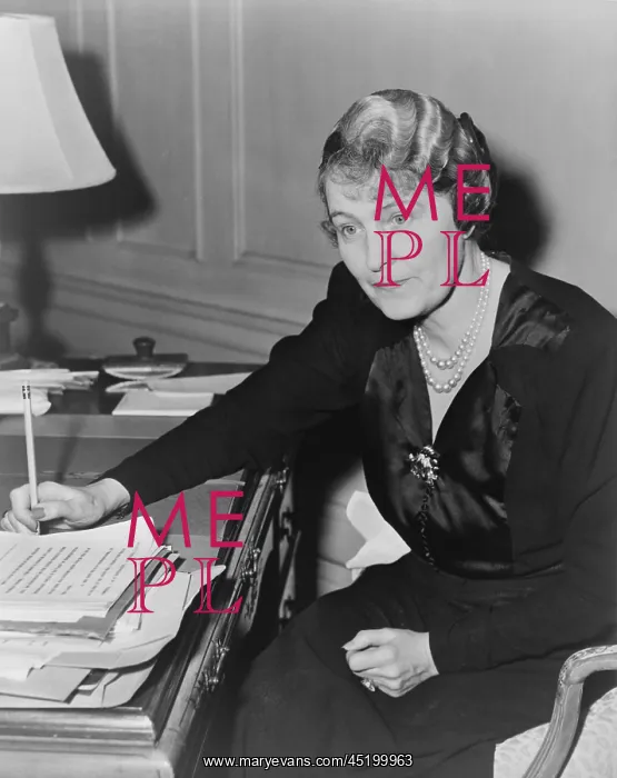 : Marjorie Merriweather Post Hutton Davies ? : Marjorie Merriweather Post Hutton Davies ?