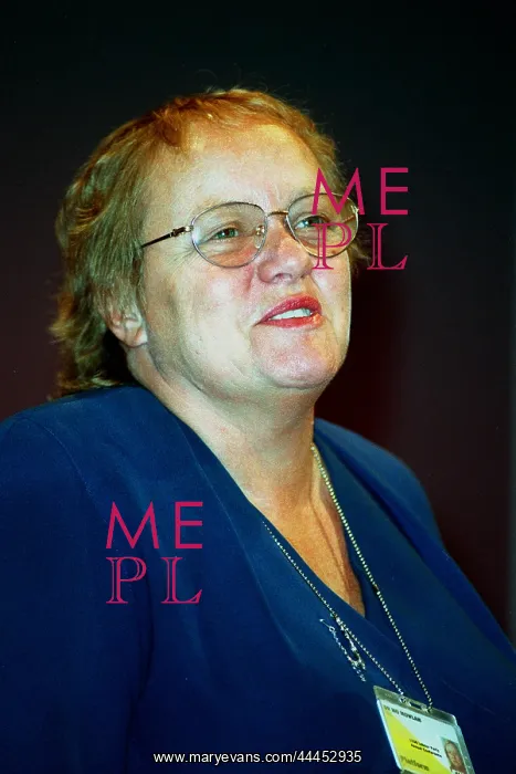 : Marjorie Mo Mowlam MP : Marjorie Mo Mowlam MP