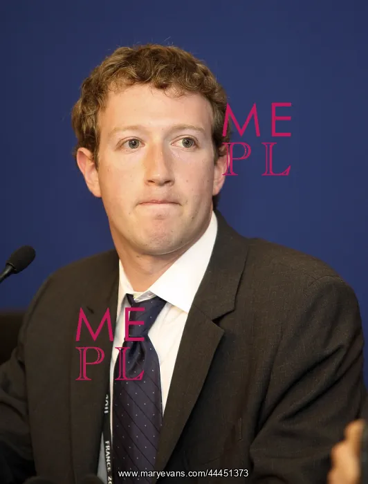 : Mark Zuckerberg : Mark Zuckerberg