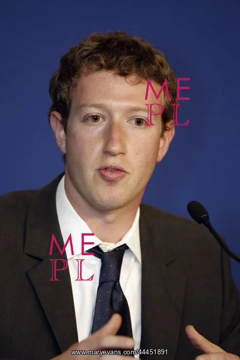 : Mark Zuckerberg : Mark Zuckerberg