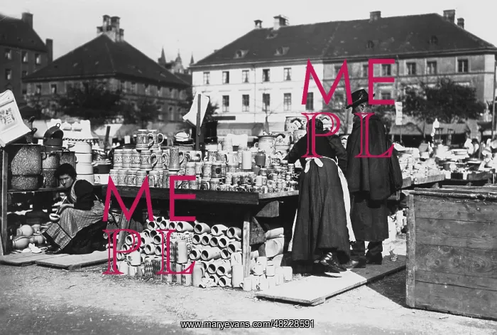 : Market in the Au in Munich : Market in the Au in Munich
