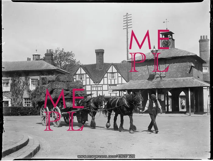 : MARKET HOUSE, MARKET SQUARE, PRINCES RISBOROUGH : MARKET HOUSE, MARKET SQUARE, PRINCES RISBOROUGH
