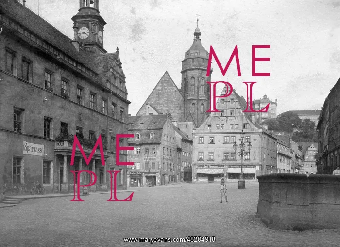 : The market place in Pirna, 1934 : The market place in Pirna, 1934