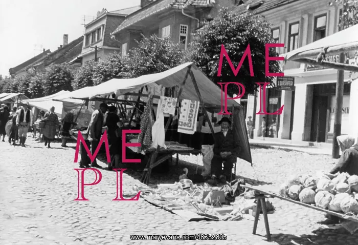 : Market in the Spis, 1939 : Market in the Spis, 1939