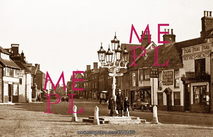  : Market Square, Ringwood