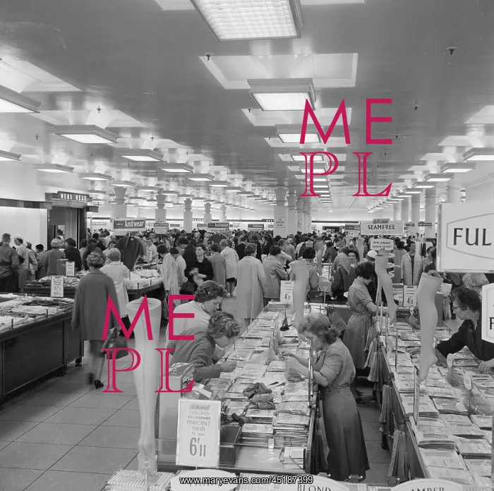 : Marks And Spencer : Marks And Spencer