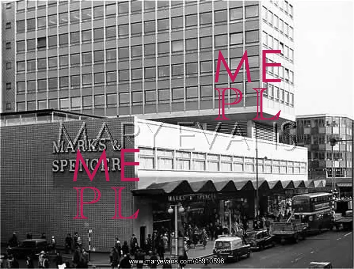 : MARKS AND SPENCERS : MARKS AND SPENCERS