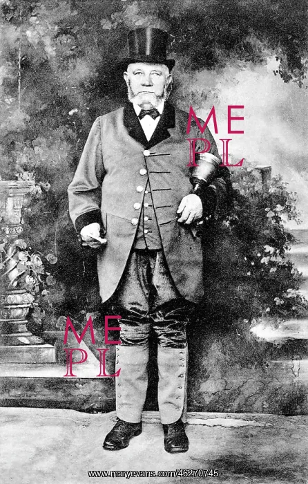  : Marlborough, Town Crier c1900