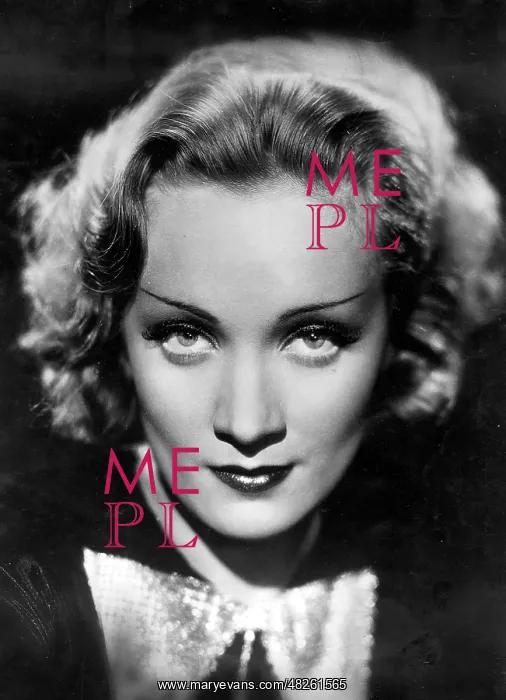  : Marlene Dietrich before 1945