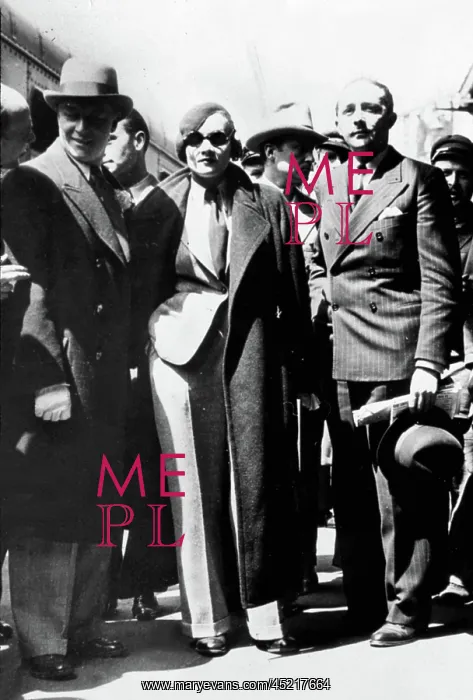 : Marlene Dietrich and husband Rudolph Sieber ? : Marlene Dietrich and husband Rudolph Sieber ?