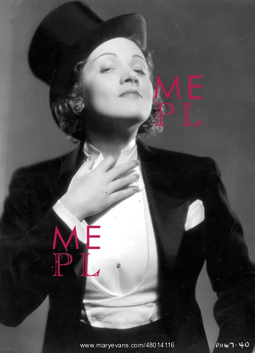 : Marlene Dietrich in Morocco, 1930 : Marlene Dietrich in Morocco, 1930