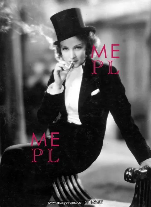 : Marlene Dietrich in Morocco, 1930 : Marlene Dietrich in Morocco, 1930