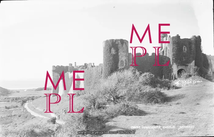 : Marorbier Castle Ruins : Marorbier Castle Ruins