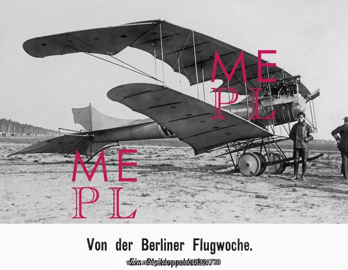 : Mars Pfeil-doubledecker built by DFW at the Berlin Fli : Mars Pfeil-doubledecker built by DFW at the Berlin Fli