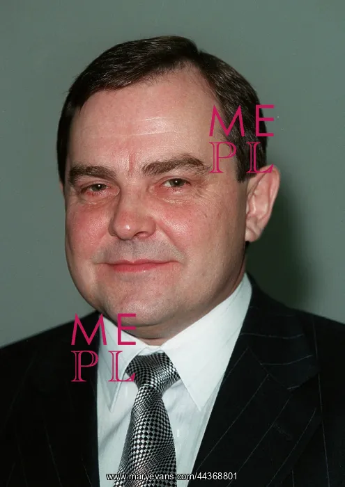  : Mart Siimann