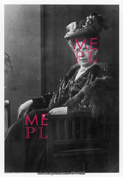 : MARTHA FREUD : MARTHA FREUD
