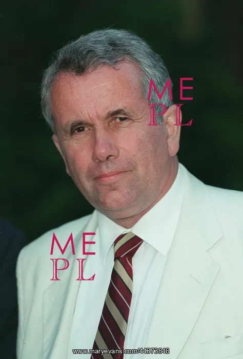  : Martin Bell MP