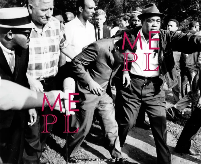 : Martin Luther King at march in Chicago : Martin Luther King at march in Chicago