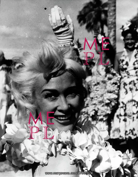: Martine Carol : Martine Carol