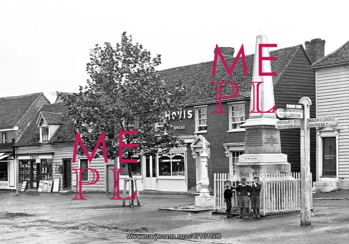  : Martyrs Memorial, Rayleigh early 1900s