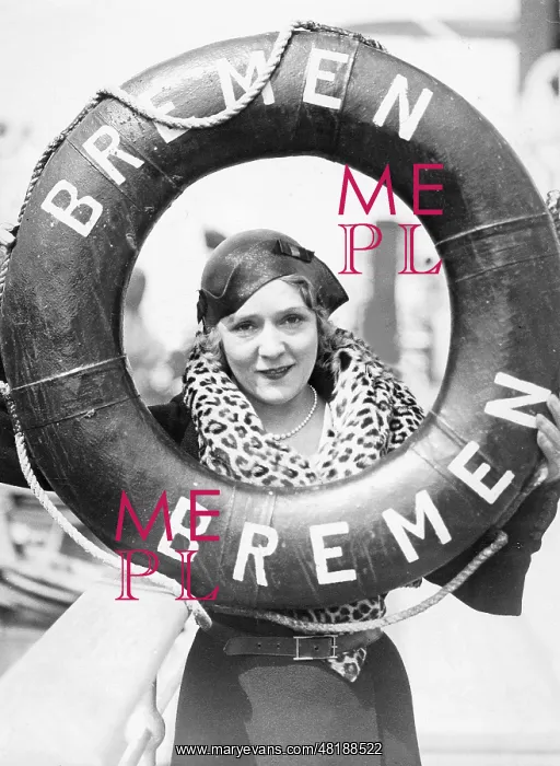 : Mary Pickford aboard the Bremen, 1931 : Mary Pickford aboard the Bremen, 1931