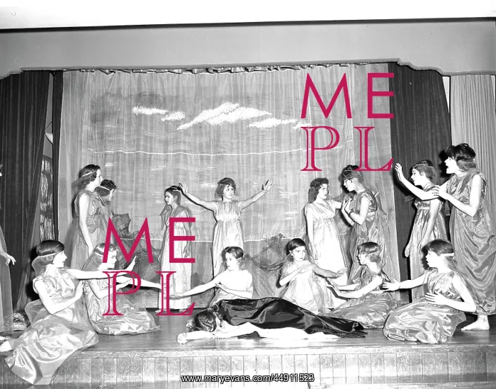 : Maryville Convent Play The Magic Flute, Bexley : Maryville Convent Play The Magic Flute, Bexley