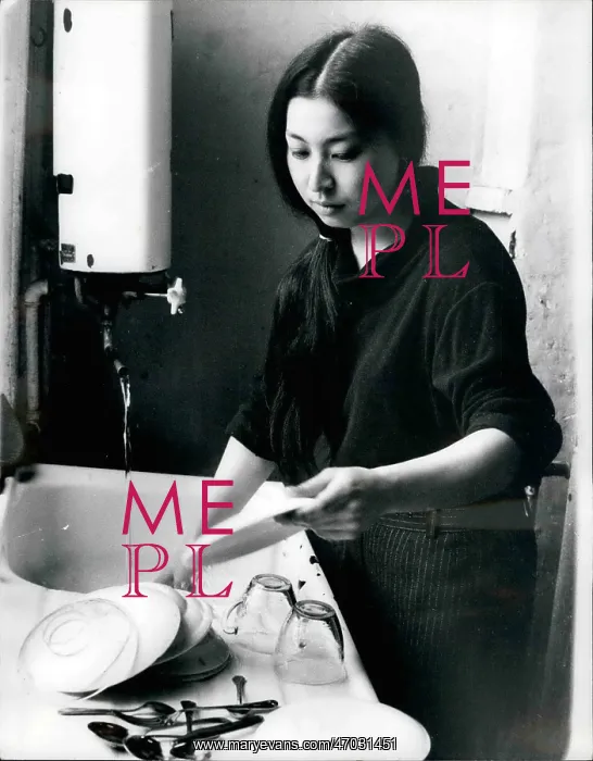 : Masae Hayashi, black belt in karate, washing dishes, London : Masae Hayashi, black belt in karate, washing dishes, London