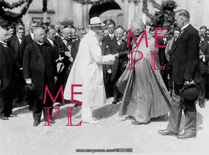  : Masaryk is greeted by Kromeriz Archbishop Leopold